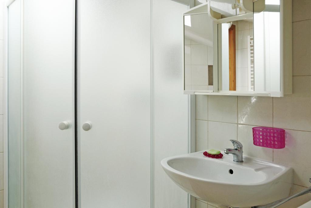 Peachy House Apartment Rijeka Bilik gambar