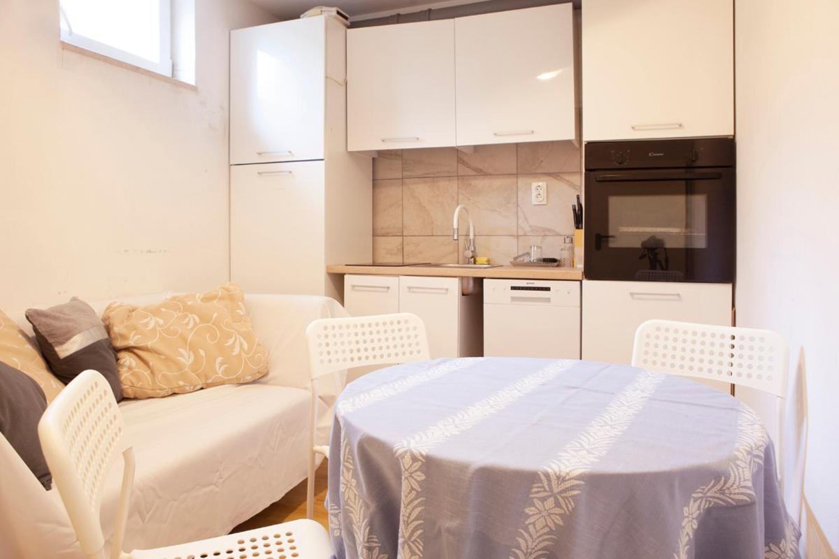 Peachy House Apartment Rijeka Luaran gambar